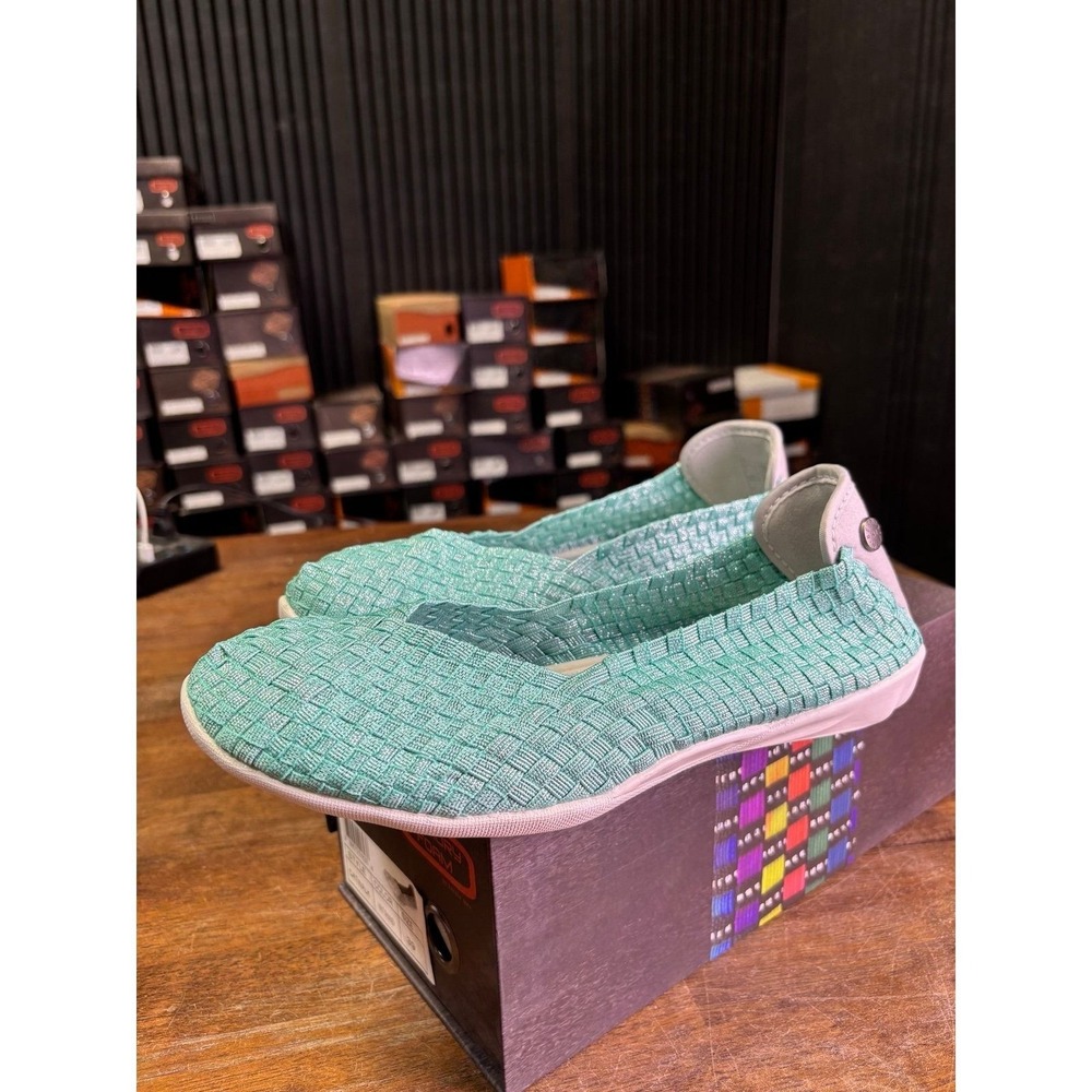 Bernie Mev Catwalk Mint Shimmer Woven Flats Womens Size 39 US 8 NEW